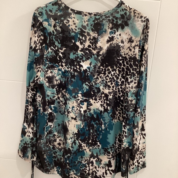 Cleo petites ladies X L top.Tunic style. - Picture 2 of 4